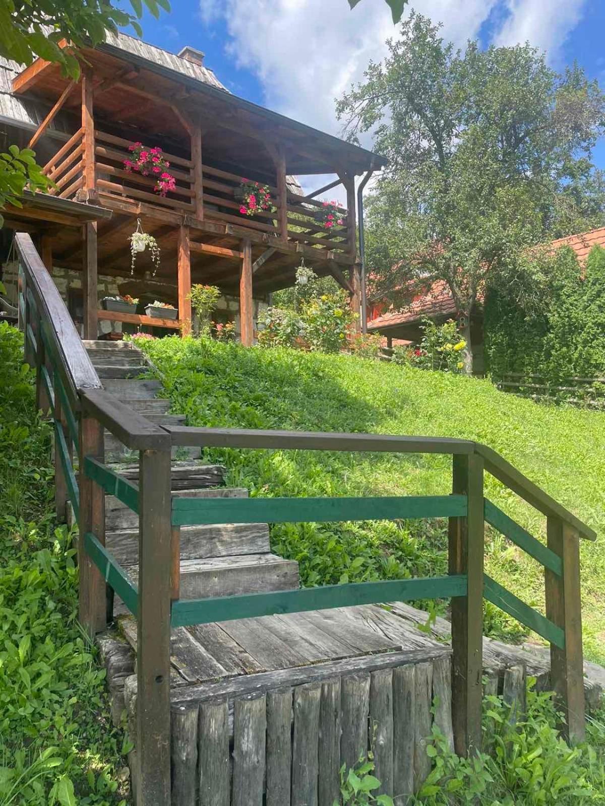 Ferienwohnung Dedina Kuca 1937 Mokra Gora Exterior foto